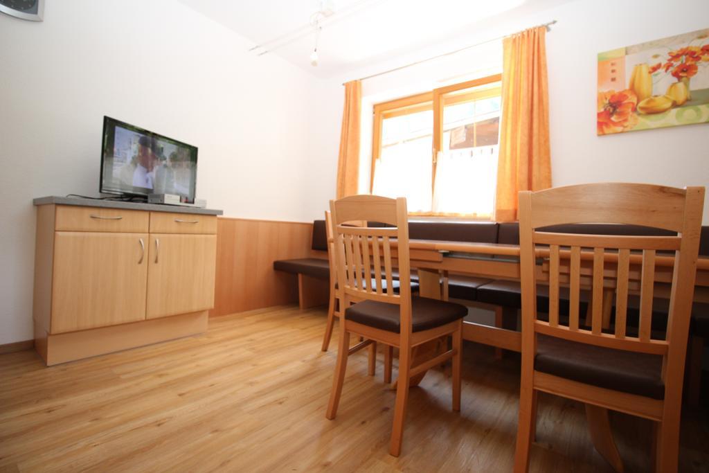 Apartamento Haus Peter Schiestl Zell am Ziller Habitación foto