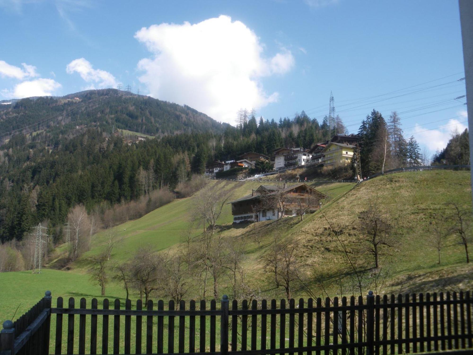 Apartamento Haus Peter Schiestl Zell am Ziller Exterior foto